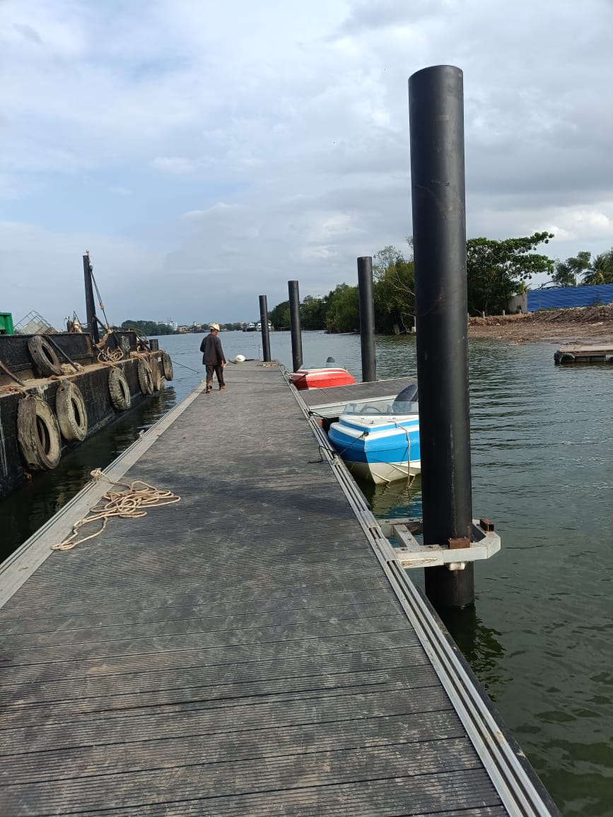 Piling Works at K11, Tanjung Agas gallery image