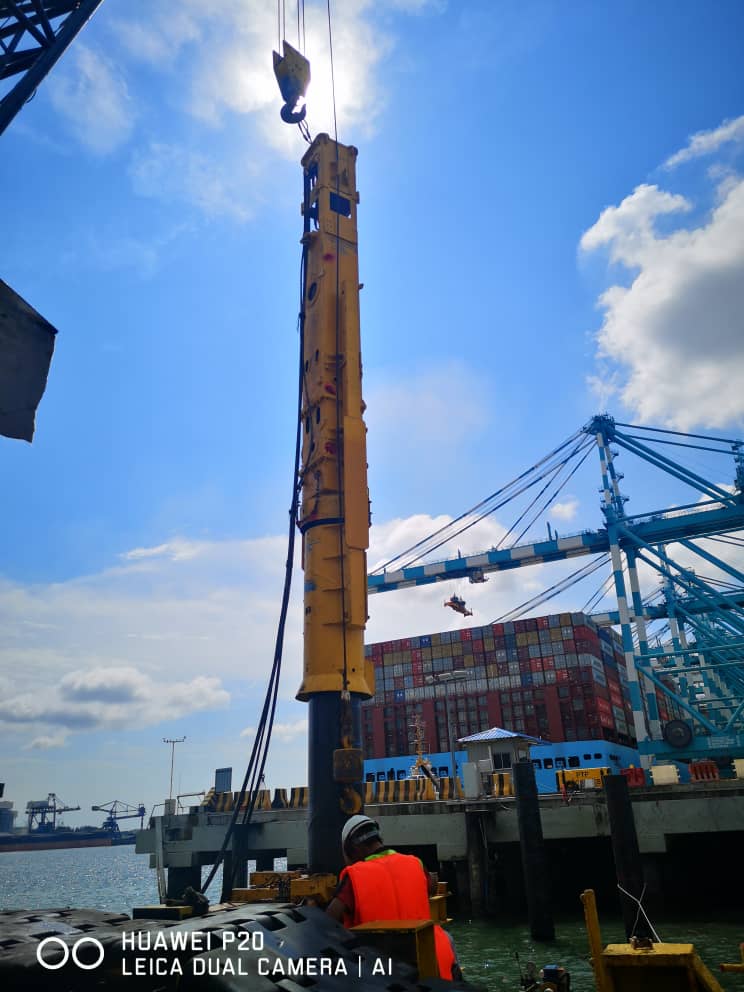 Piling Works at Site Pelabuhan Tanjung Pelepas cover image